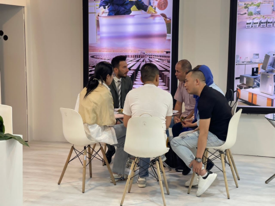 نگین فخر آذربایجان