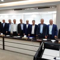 0b85a14f 7a82 47fe A044 90ea10a5e145