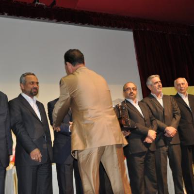  89 20120613 1094807479